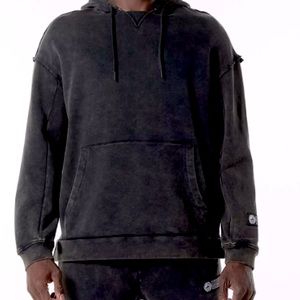 Alphalete Men’s Very Terry Oversized Hoodie in Onyx Medium